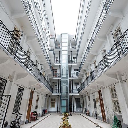 Inside Edge Apartment 布达佩斯 外观 照片