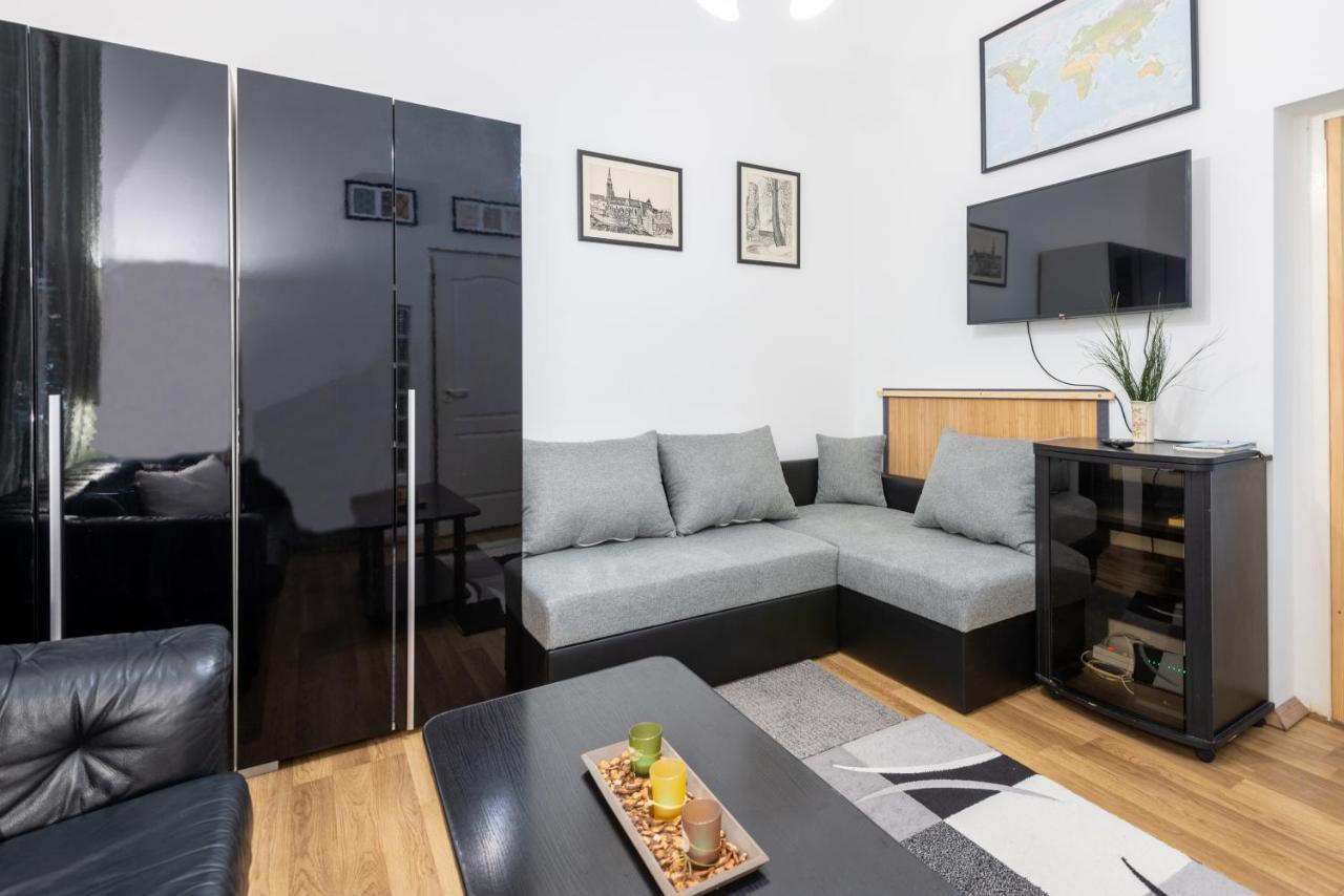 Inside Edge Apartment 布达佩斯 外观 照片